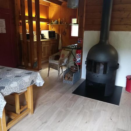 Les Chalets De La Foret D'Issaux Osse-en-Aspe エクステリア 写真