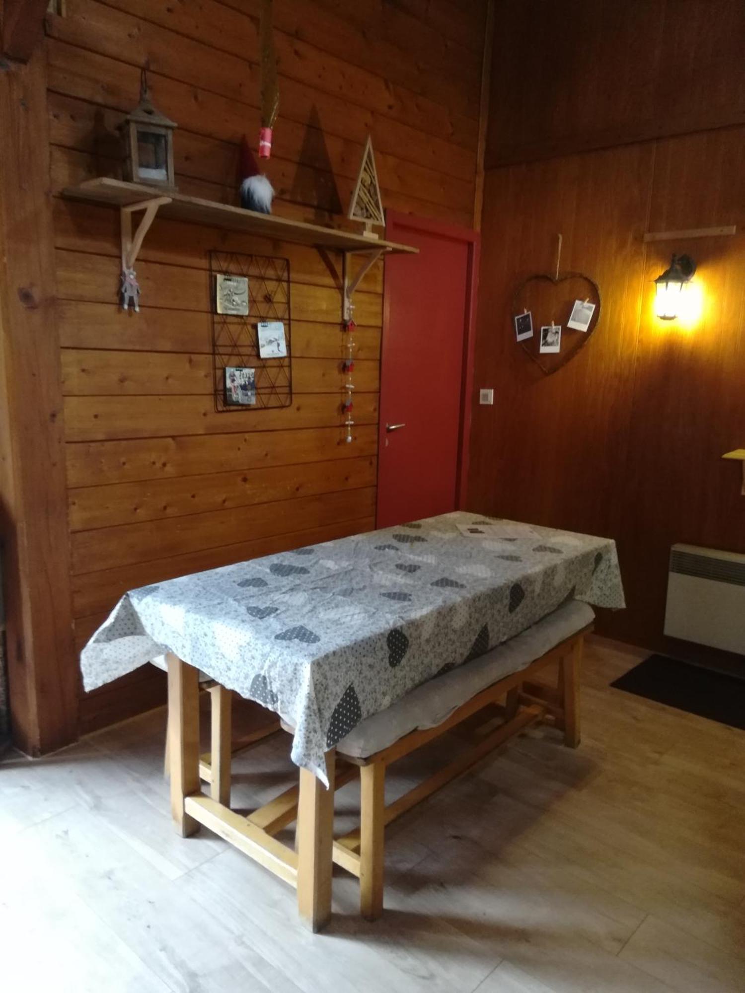 Les Chalets De La Foret D'Issaux Osse-en-Aspe エクステリア 写真