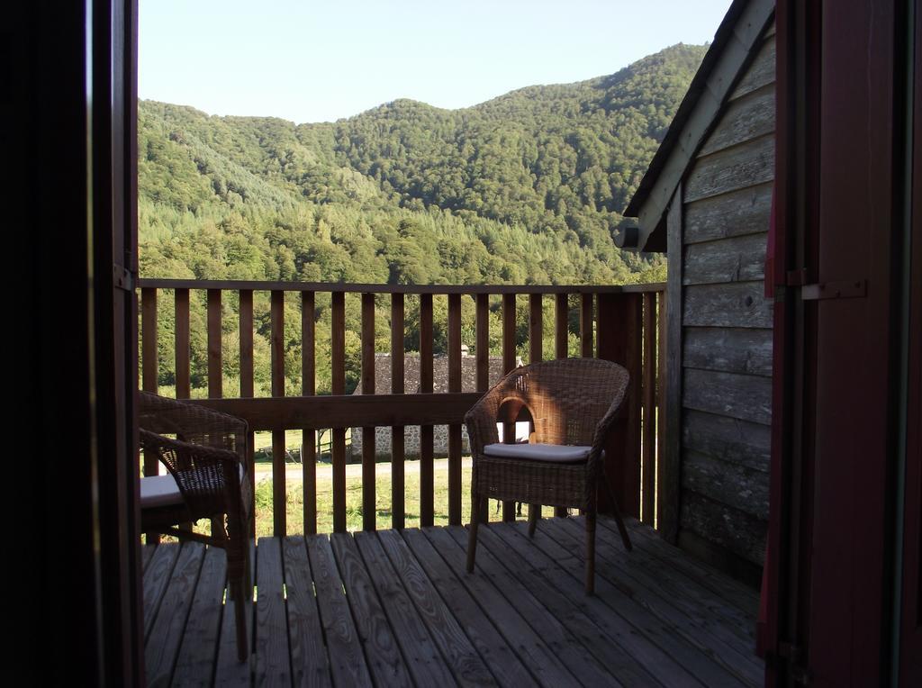 Les Chalets De La Foret D'Issaux Osse-en-Aspe 部屋 写真